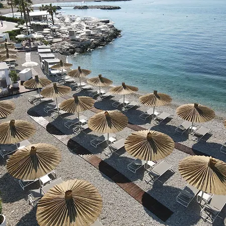 Design Coastal Garden Апартаменти