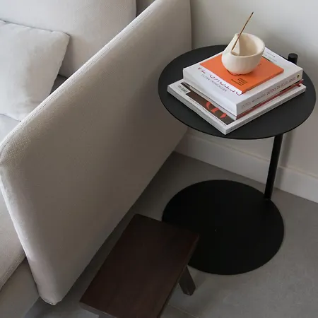 Design Coastal Garden Apartment *